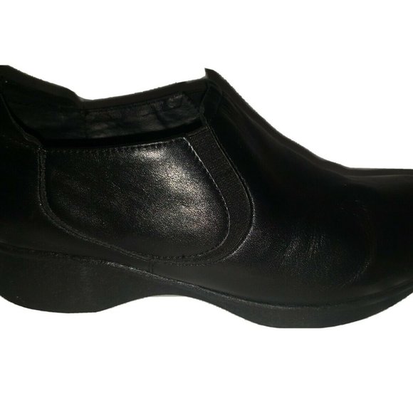 Dansko 37 Black Leather 4/06/14 Style # 910020200 - Picture 1 of 12